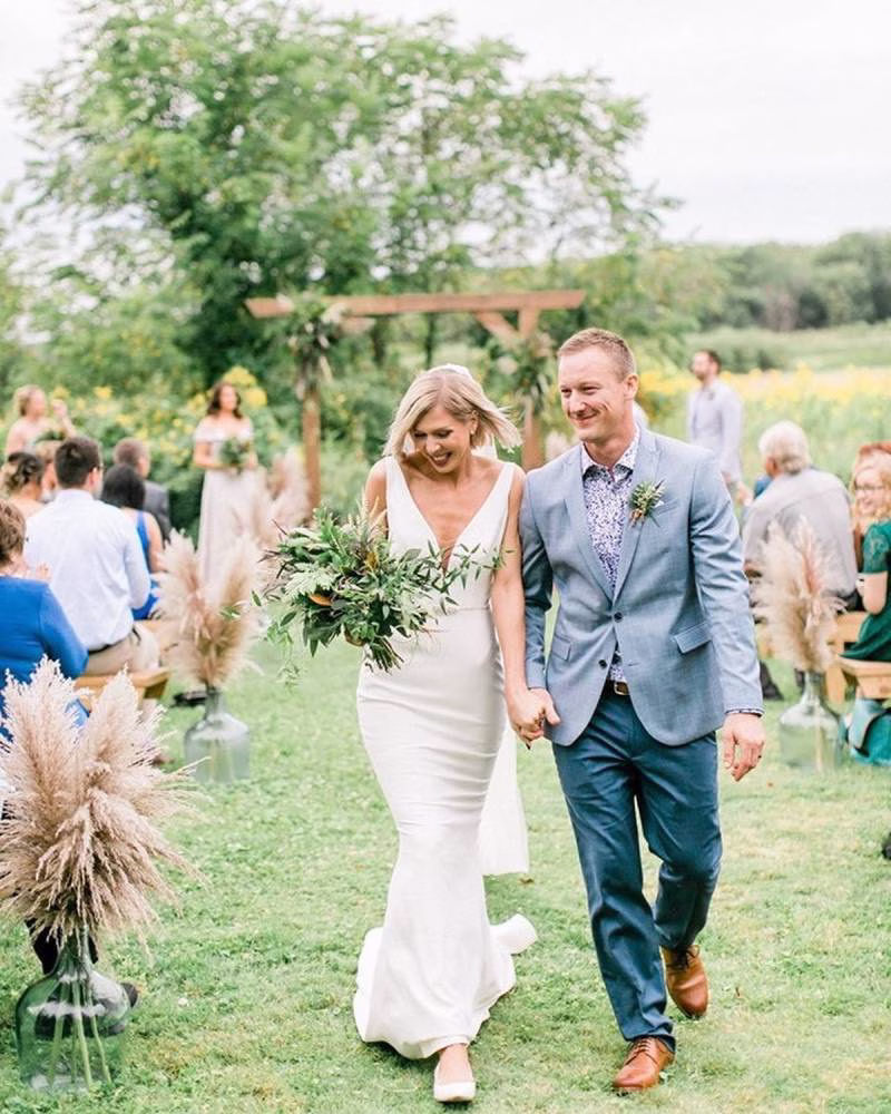 1155391-49017-l-56483yhA9E9y