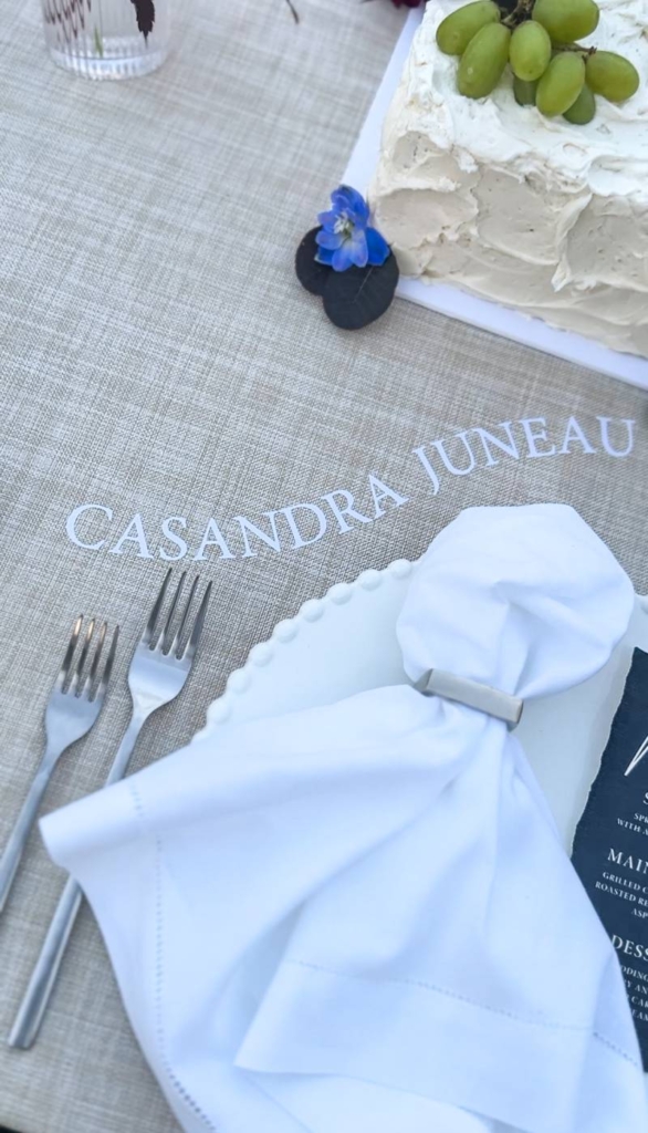 1218059-49072-l-564834y6Evug