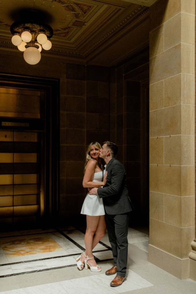 1223078-49066-l-56483y7aHYvA