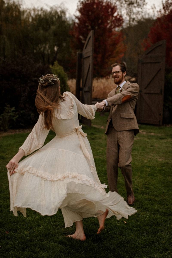 1223083-49066-l-564837YmeqyN