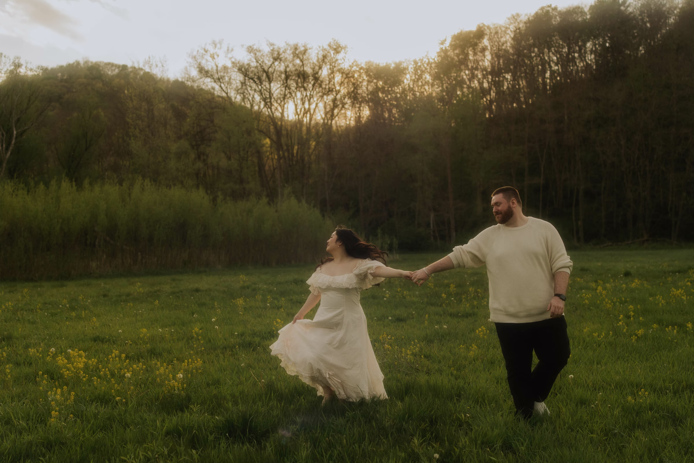 Savannah-Steiger-Photography-wedding-event-photographer-true-life-moody-earthy-pictures-La-Crosse-Wisconsin-1