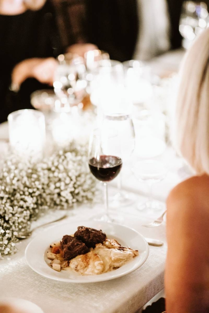 1193758-50231-l-564836aLuryn