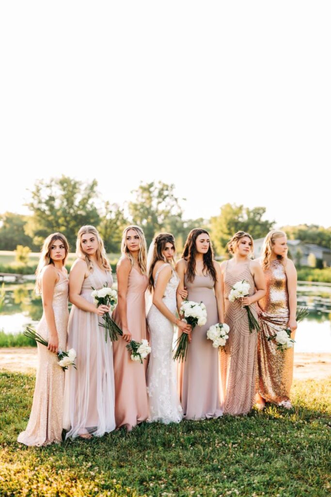 A GUIDE TO CHOOSING YOUR WEDDING PARTY FASHIONS: 9 WEDDING PARTY VIBES TO INSPIRE YOUR PARTY'S FASHIONS