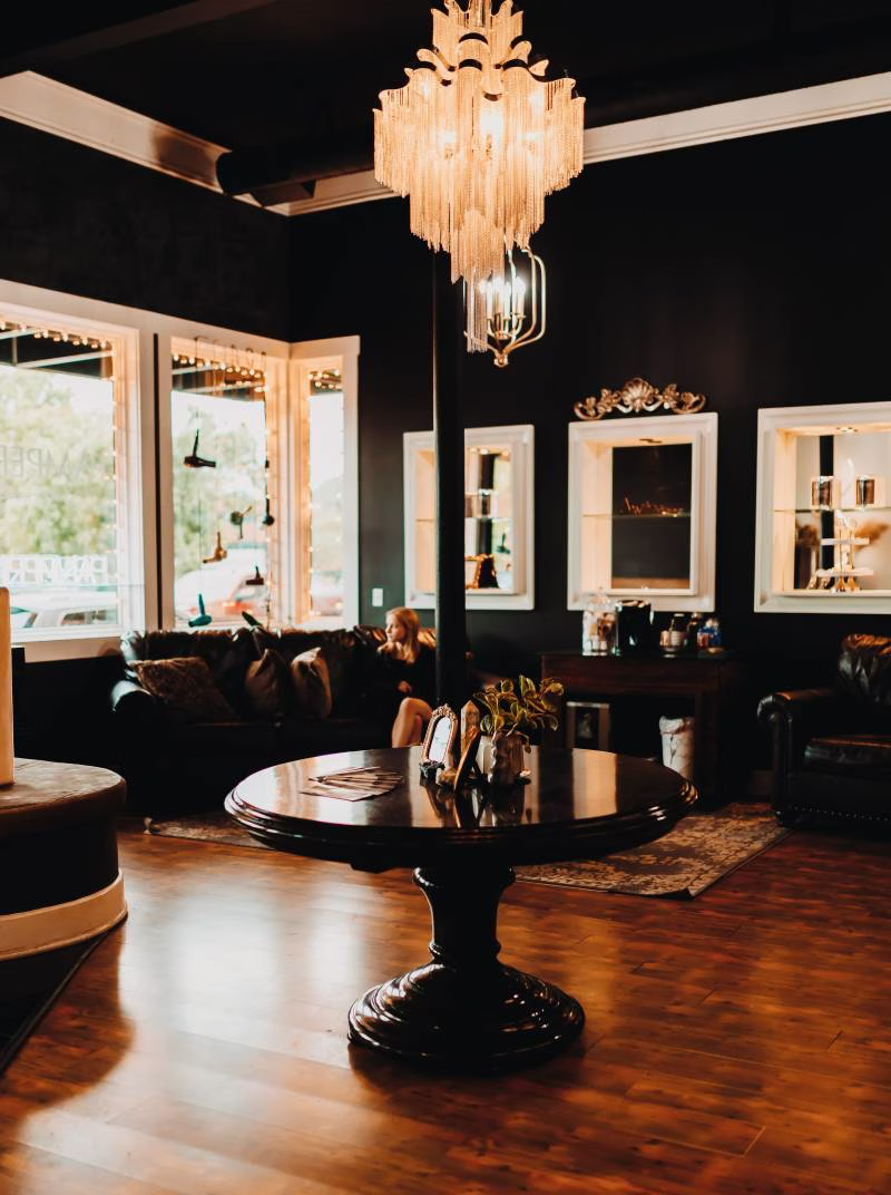 1233137-51429-l-56483DEsaheB