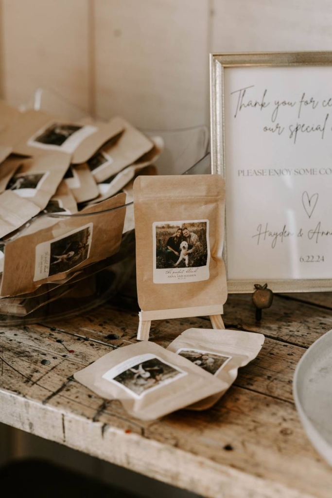 1217973-49048-l-56483LUbyLUj