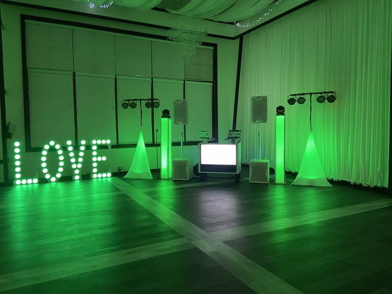 1219542-50934-l-56483aZYQeda