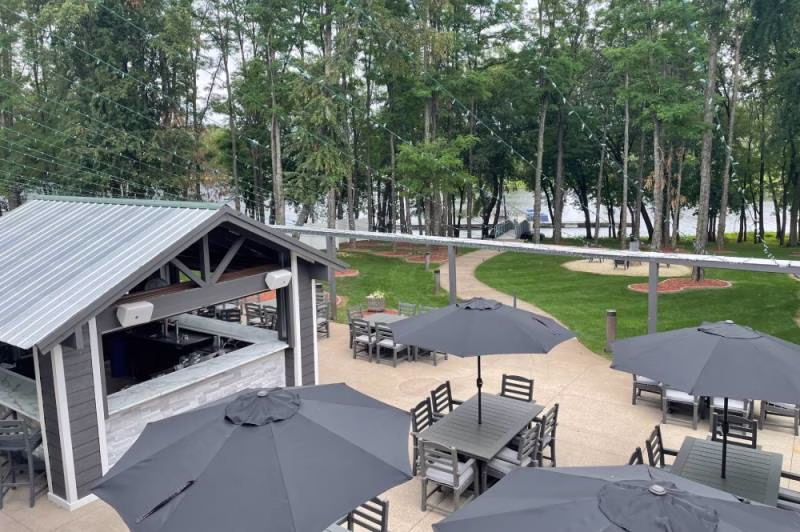 1237859-51639-l-56483rYRa4aZ