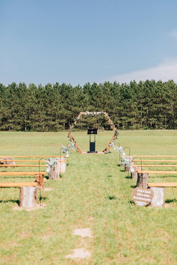 1221981-51003-l-56483Sy7uXyW