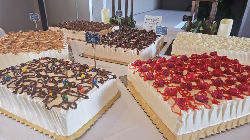 1237687-51626-l-56483yTevUZA