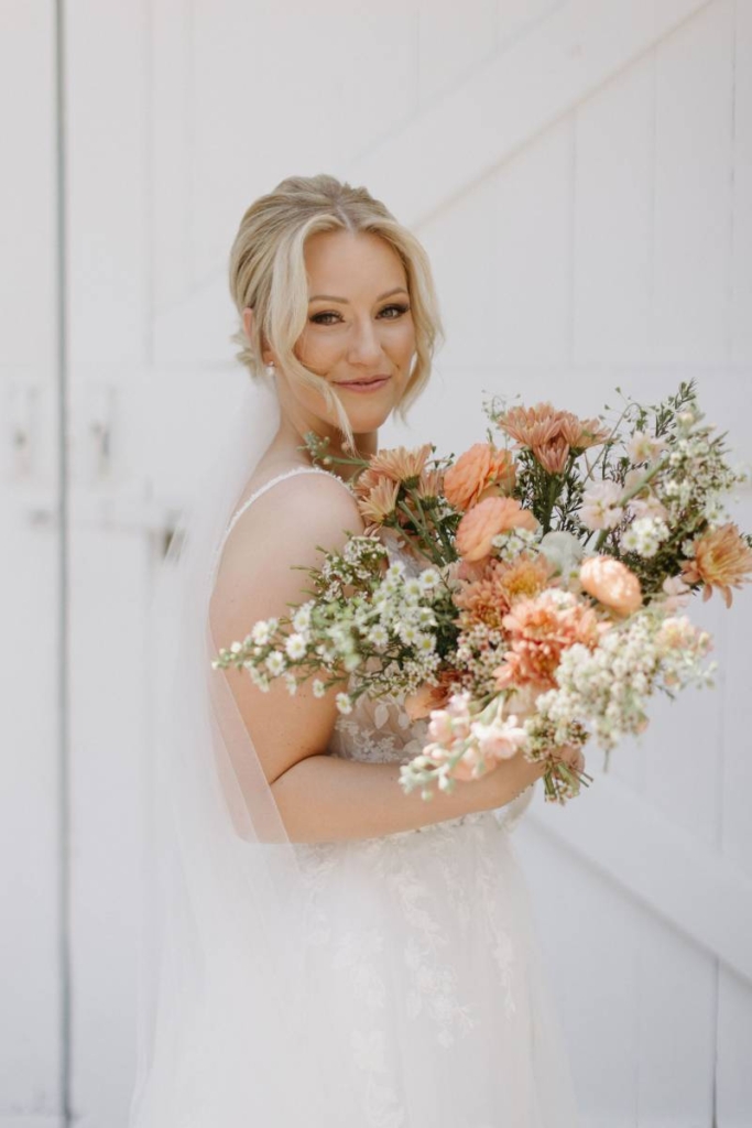 1223073-49012-l-56483LAXASUg