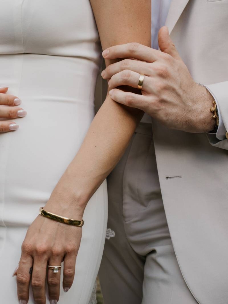 1224089-51066-l-56483juGESA6