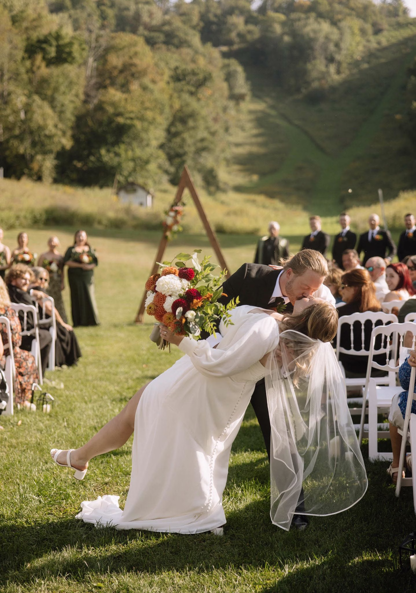 Mt-La-Crosse-ski-wedding-event-venue-lodge-reception-ceremony-la-crosse-wisconsin-8