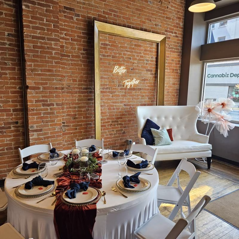 1223824-49009-l-56483UTEDuTu