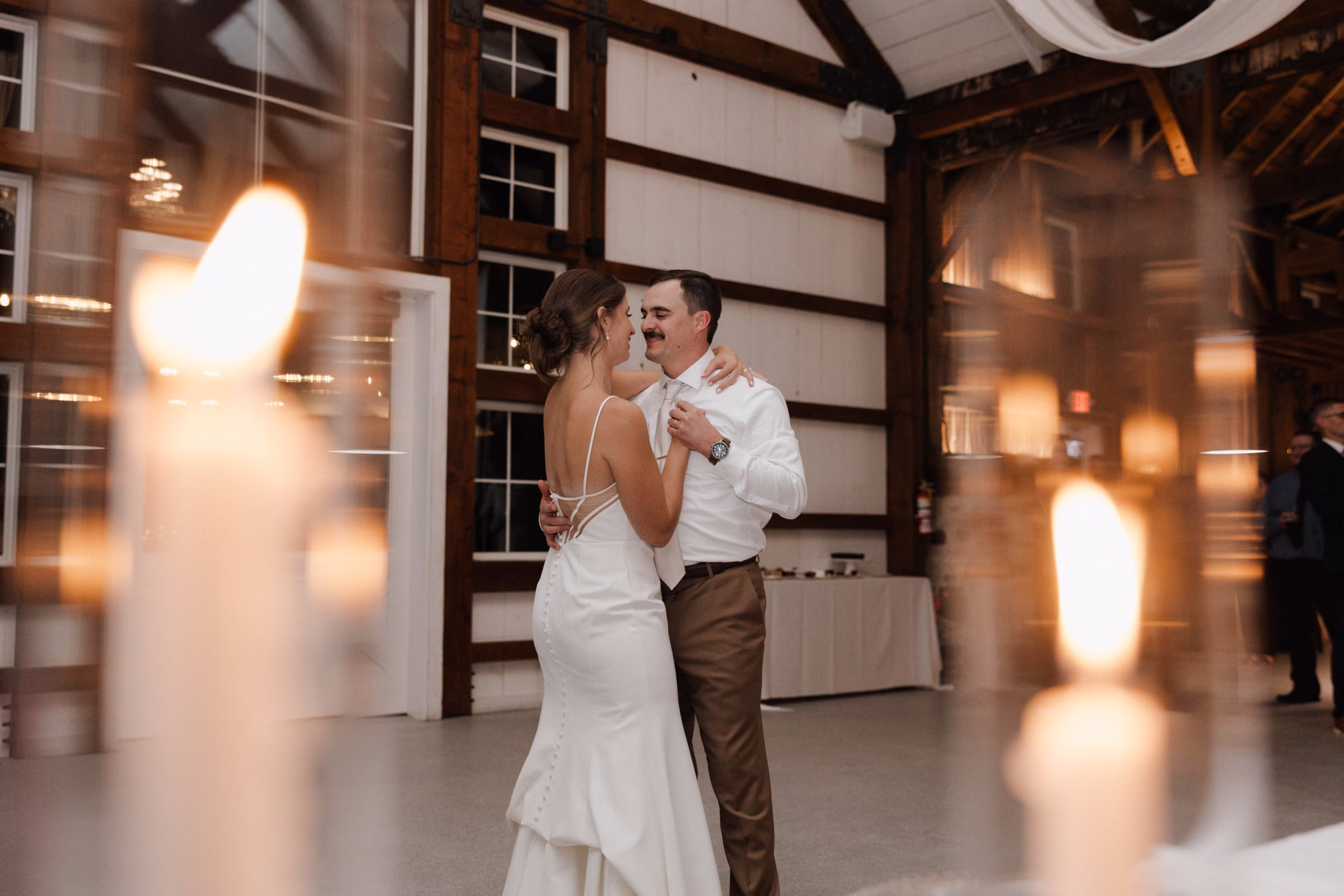 Shelby-D-Photography-wedding-photographer-Arena-Wisconsin-5
