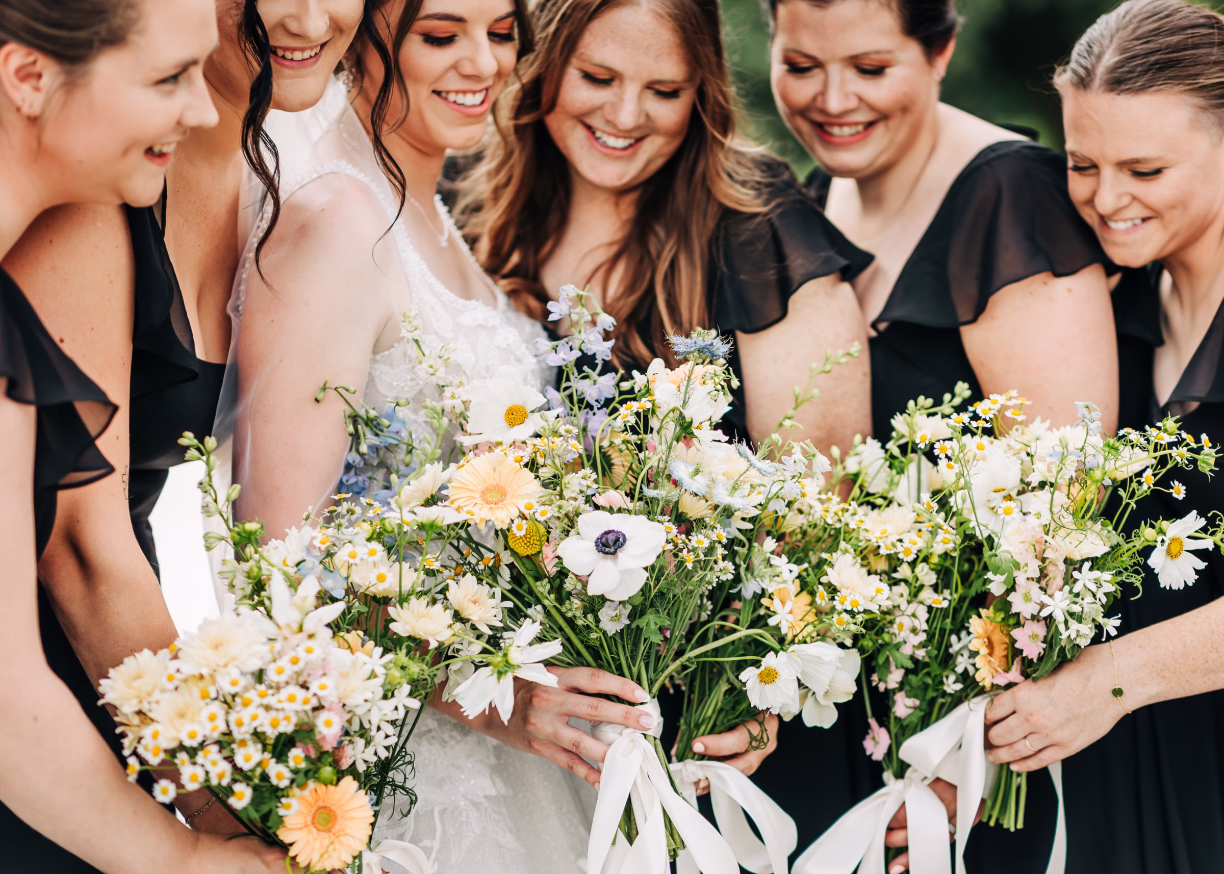 Zoë & Derek’s Modern Rustic Wedding at The Crossings Center
