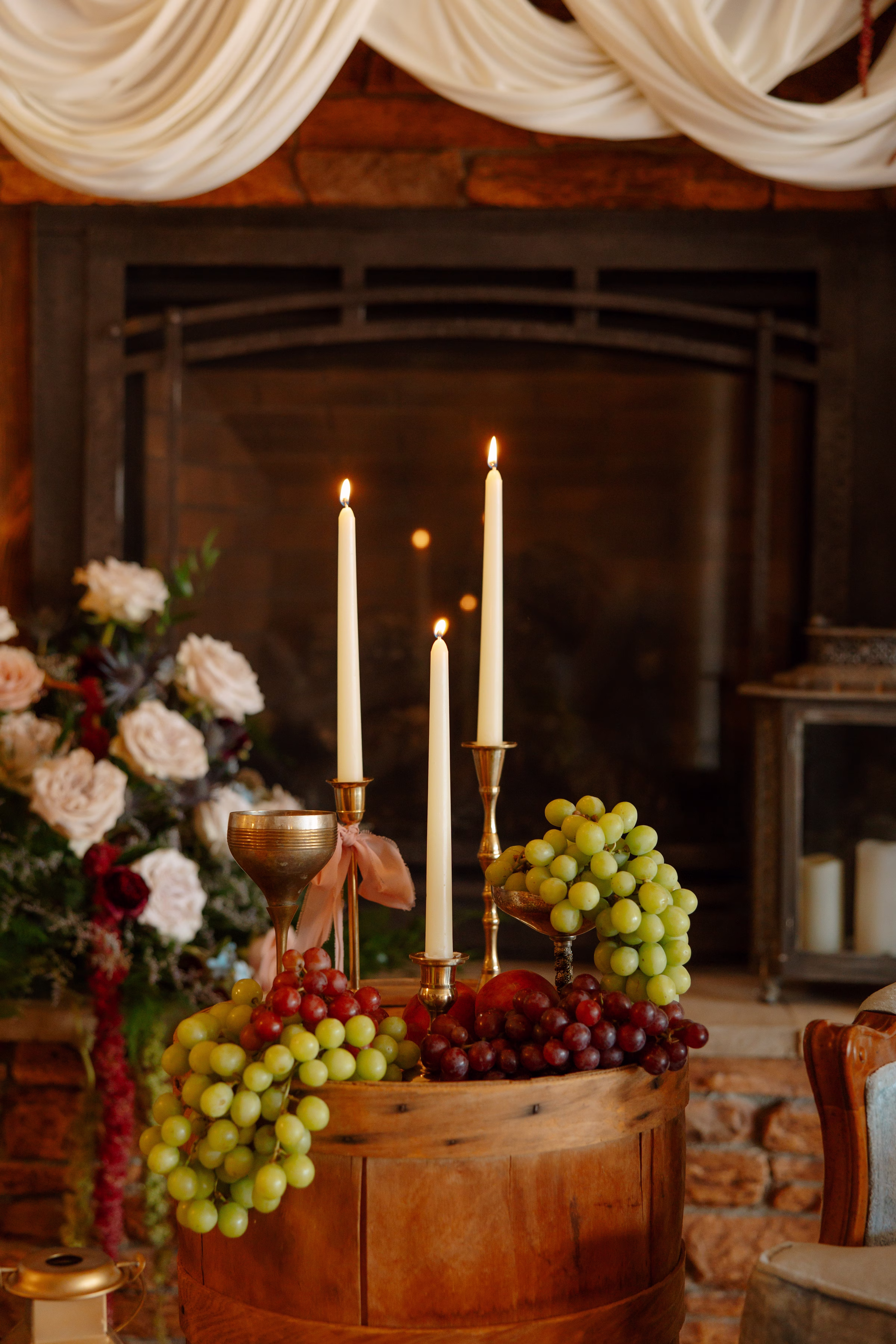 purple and green grape wedding fruit as décor
