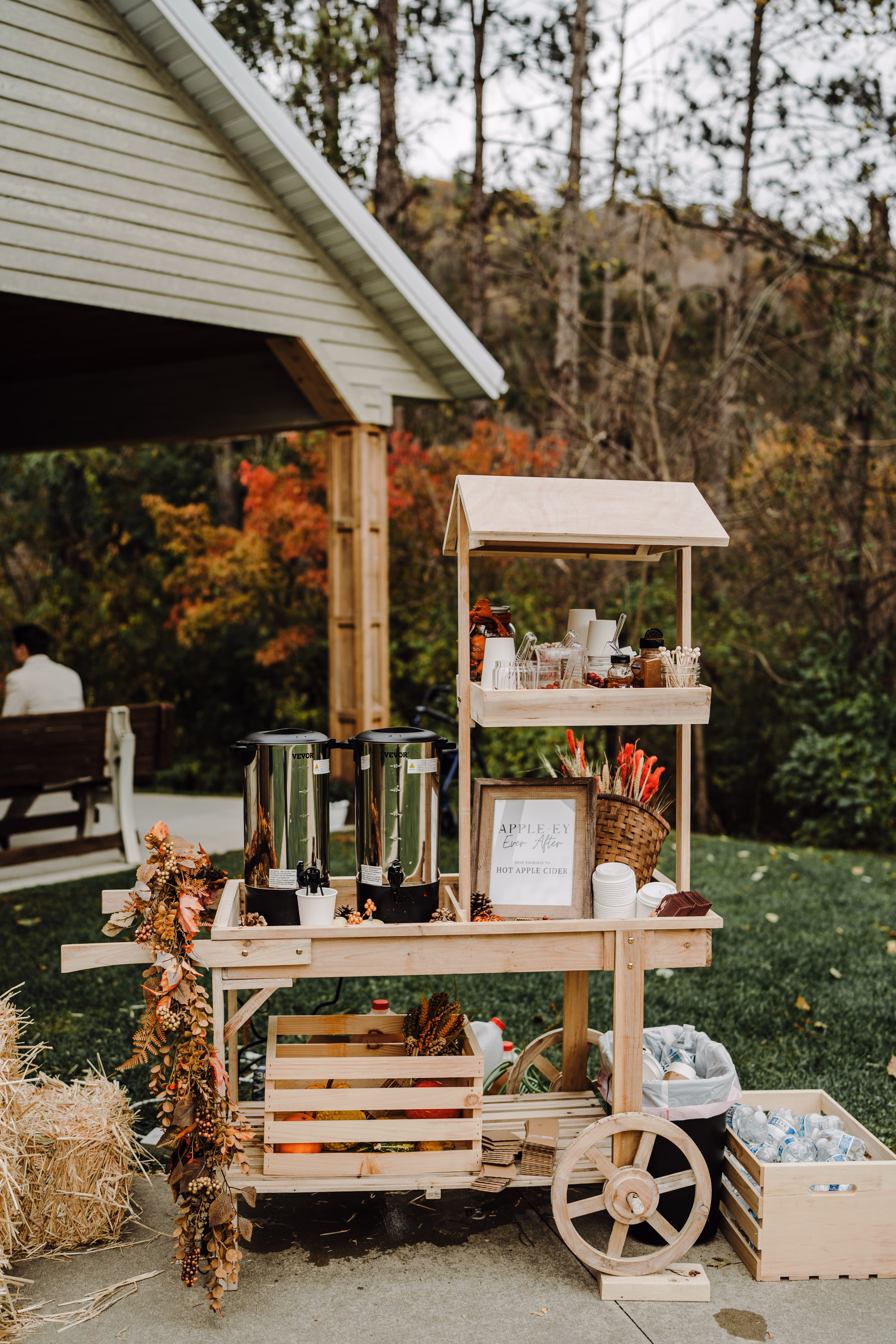 scenic fall wedding winnebago springs minnesota reception 4321 - An Elegant Fall Wedding at Winnebago Springs | Emma & Tyler scenic fall wedding winnebago springs minnesota reception 4321